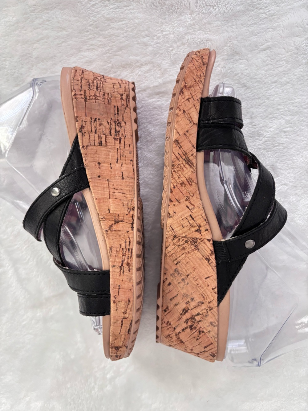 CROCS A-Leigh Black Leather Strappy Cork Platform Wedge Slip On Sandal--EUC--6 - Picture 6 of 11